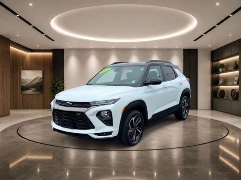 Certified 2023 Chevrolet TrailBlazer RS AWD/4WD image 2