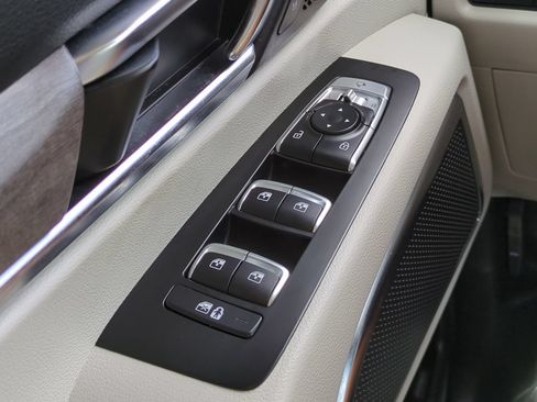 Certified 2022 Kia Telluride SX FWD image 25