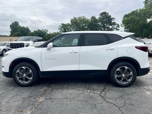 Used 2025 Chevrolet Blazer LT FWD image 8