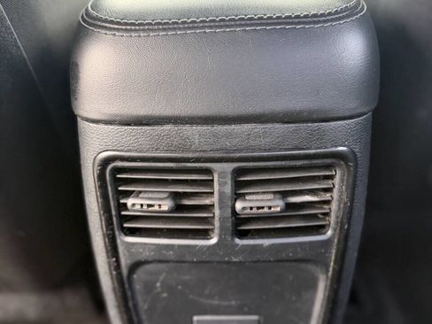 Used 2016 Dodge Charger SXT w/ Blacktop Package image 19