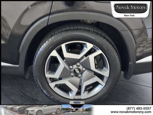 Used 2023 Hyundai Palisade Limited AWD/4WD image 6