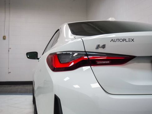 Used 2023 BMW i4 eDrive40 w/ Premium Package RWD image 38