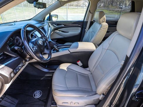 Used 2018 Buick Enclave Premium w/ Experience Buick Package image 36