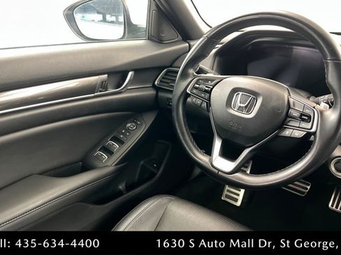 Used 2019 Honda Accord Sport image 11