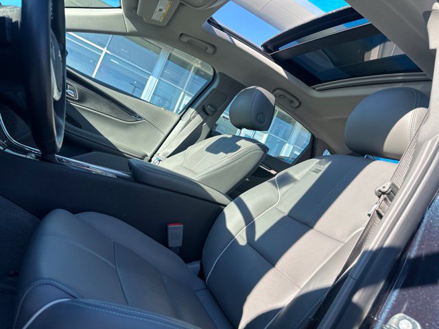 Used 2014 Chevrolet Impala LTZ FWD image 3