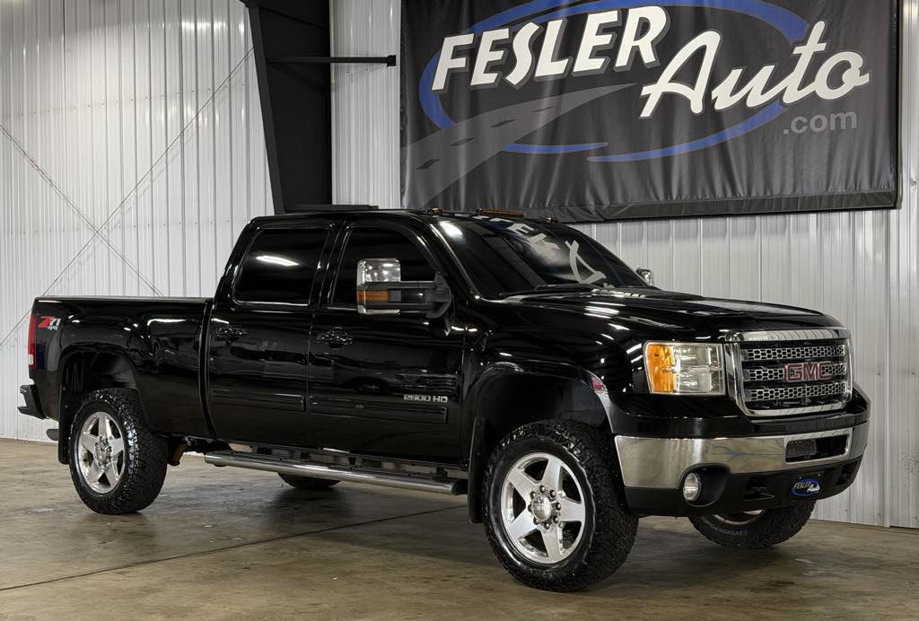 Used 2013 GMC Sierra 2500 SLT w/ SLT Convenience Package AWD/4WD image 15