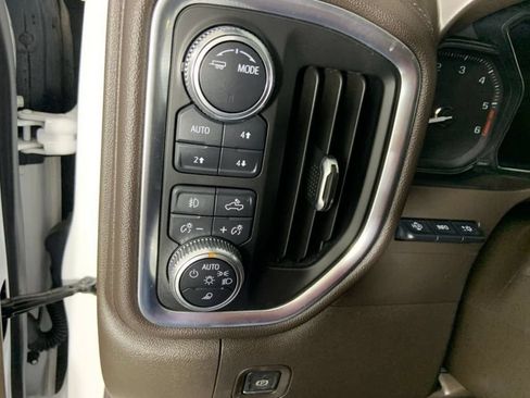 Used 2021 GMC Sierra 1500 Denali w/ Denali Ultimate Package AWD/4WD image 33