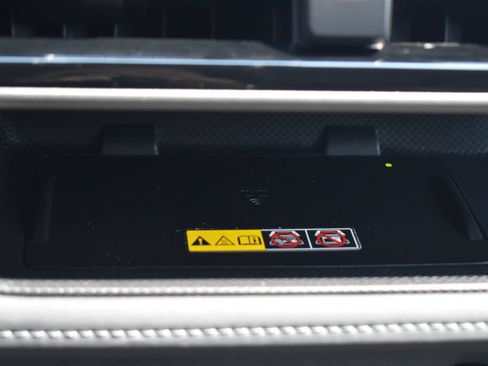 Certified 2026 Toyota Highlander XLE AWD/4WD image 12