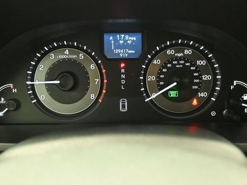 Used 2015 Honda Odyssey Touring Elite image 7