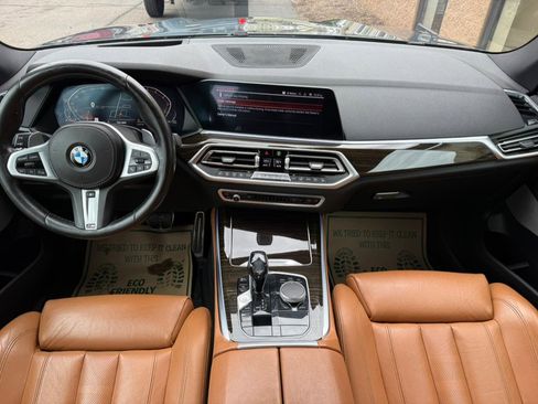 Used 2019 BMW X5 xDrive40i w/ M Sport Package image 25