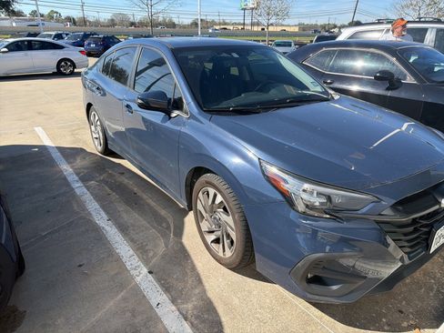 Used 2024 Subaru Legacy Limited image 1