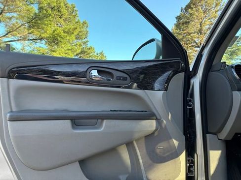 Used 2013 Buick Enclave Premium w/ Trailering Provision Package AWD/4WD image 14