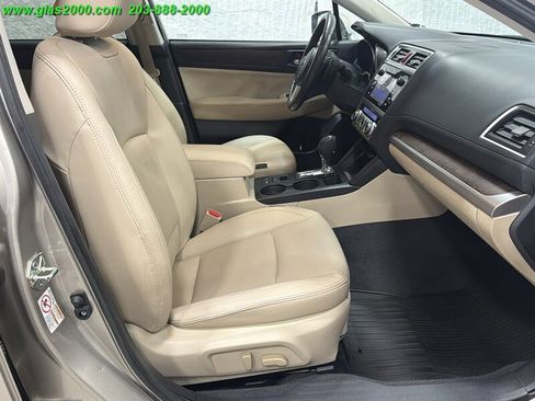 Used 2015 Subaru Outback 2.5i Limited AWD/4WD image 21