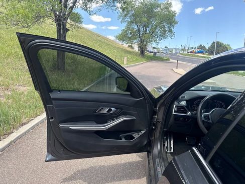 Used 2020 BMW M340i xDrive w/ Driving Assistance Package AWD/4WD image 19