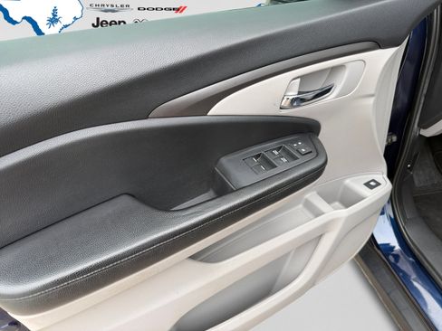 Used 2019 Honda Pilot EX image 10