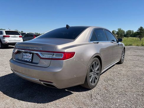 Used 2018 Lincoln Continental Reserve w/ Technology Package AWD/4WD image 5