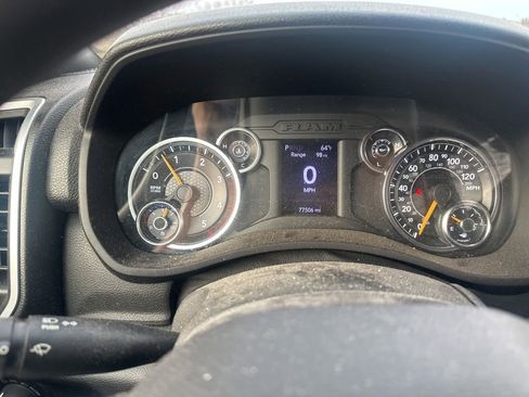 Used 2021 RAM 2500 Big Horn image 7