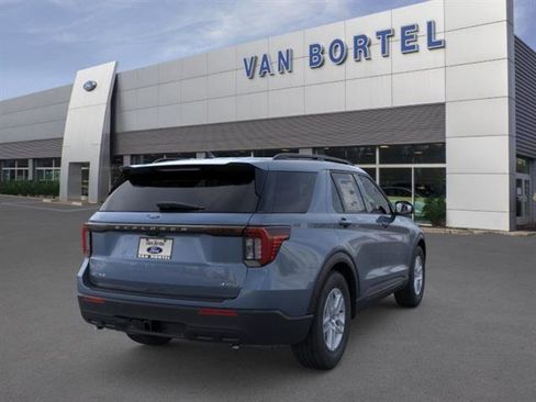 New 2026 Ford Explorer Active image 8