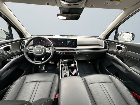Certified 2025 Kia Sorento SX AWD/4WD image 10