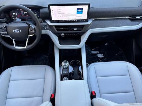 New 2026 Ford Explorer Platinum w/ LUX Leather Package image 13