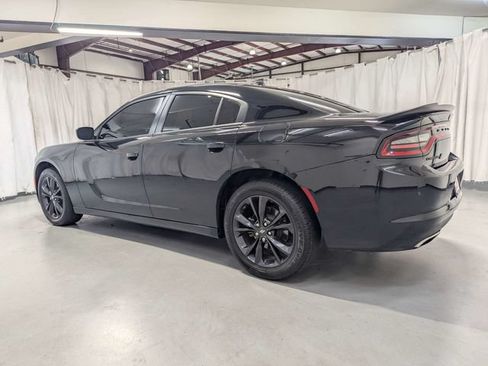 Used 2023 Dodge Charger SXT w/ Blacktop Package AWD/4WD image 4