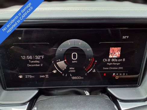 Used 2025 GMC Terrain Elevation image 20