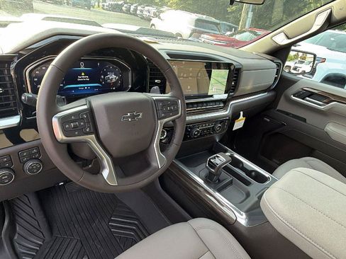 New 2026 Chevrolet Silverado 1500 LT Trail Boss w/ LT Trail Boss Premium Package AWD/4WD image 4