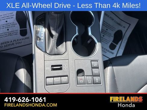 Used 2026 Toyota Highlander XLE AWD/4WD image 24
