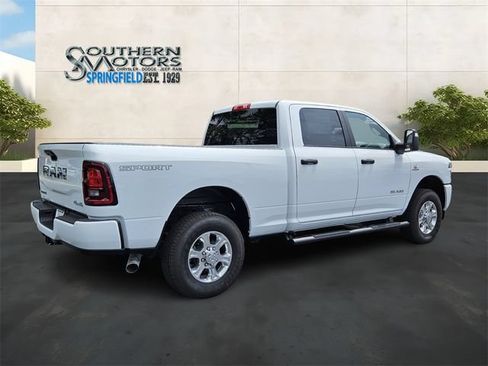 New 2025 RAM 2500 Big Horn AWD/4WD image 5