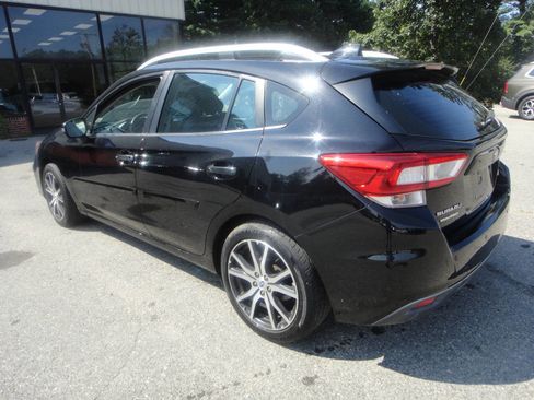 Used 2019 Subaru Impreza 2.0i Limited image 6