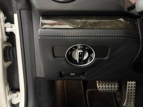 Used 2015 Mercedes-Benz SL 400 image 25