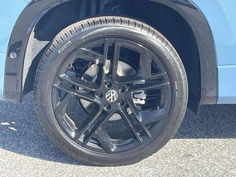 New 2026 Volkswagen Tiguan SE R-Line AWD/4WD image 7