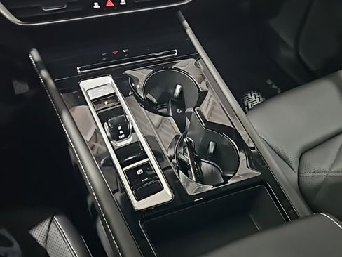 New 2026 Volkswagen Atlas SE image 34