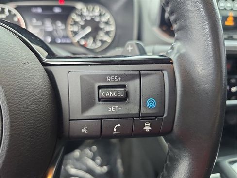 Certified 2023 Nissan Rogue SL w/ SL Premium Package image 18