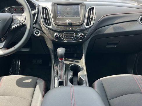 Used 2023 Chevrolet Equinox RS w/ LPO, Floor Liner Package FWD image 19