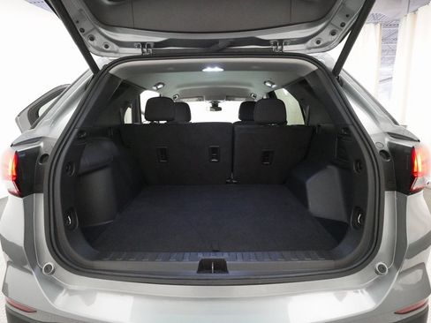 Used 2024 Chevrolet Equinox LT image 10