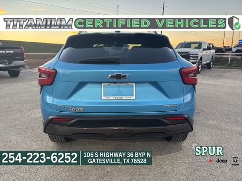 Used 2025 Chevrolet Trax ACTIV w/ Driver Confidence Package image 4
