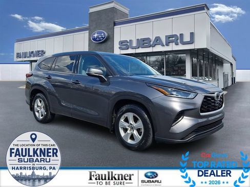 Used 2021 Toyota Highlander L AWD/4WD image 1