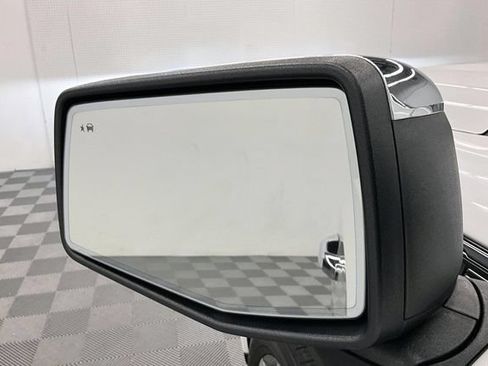 Used 2024 GMC Sierra 1500 Denali Ultimate AWD/4WD image 42