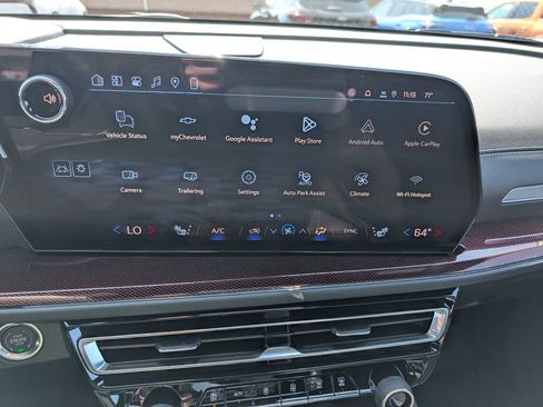 New 2026 Chevrolet Traverse Z71 w/ Enhanced Driving Package AWD/4WD image 20