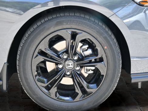 Used 2025 Honda Accord SE image 38