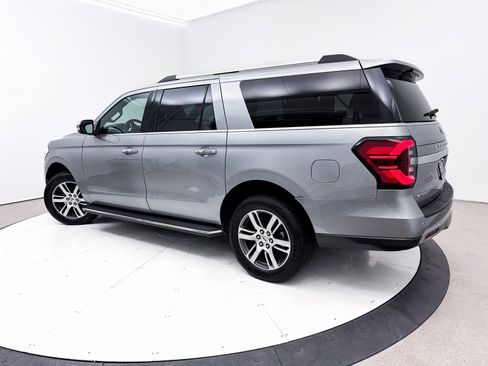 Used 2023 Ford Expedition Max Limited image 3