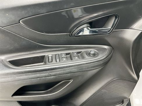 Used 2018 Buick Encore Preferred image 19