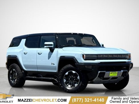 Used 2025 GMC Hummer EV 2X w/ Extreme Off-Road Package AWD/4WD image 1
