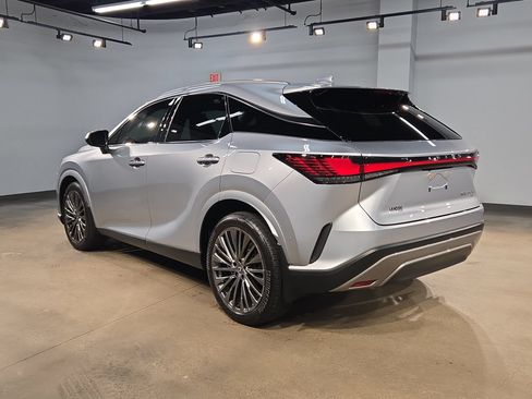 Used 2025 Lexus RX 350 w/ Convenience Package AWD/4WD image 5