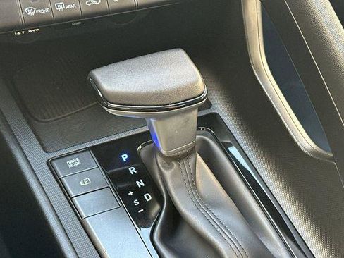 Used 2025 Hyundai Elantra Sport image 21
