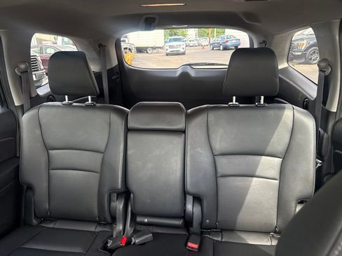 Used 2016 Honda Pilot EX-L image 4