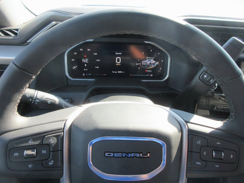 New 2026 GMC Sierra 2500 Denali w/ Denali Reserve Package image 19