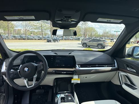 New 2026 BMW X1 xDrive28i w/ Convenience Package image 12