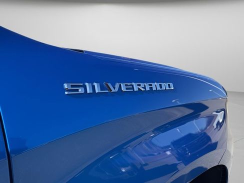 Used 2025 Chevrolet Silverado 1500 LT image 10